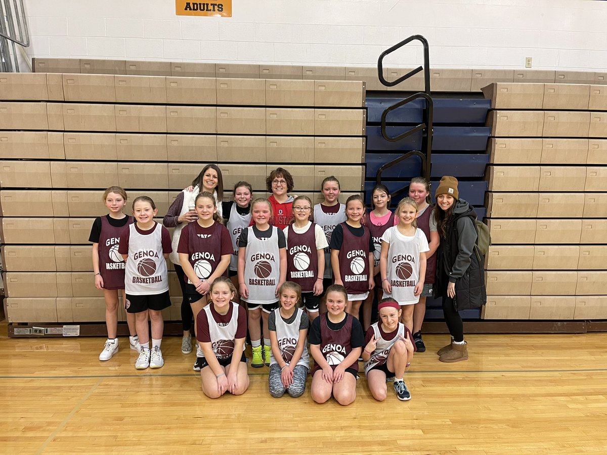_missadkins's tweet photo. Loved cheering on our Lady Comets this morning! ☄️ https://t.co/a9fPko8ixq