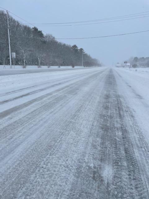 VSPPIO's tweet photo. #Blizzard conditions & strong winds are still plaguing #Virginia's #EasternShore. Let's keep Rte 13 in #Accomack & #northampton counties empty of traffic - for everyone's safety. #StayHome #StaySafe #blizzard2022
@VaDOTHR @VDEM @NWSWakefieldVA https://t.co/chHV0xiYpE