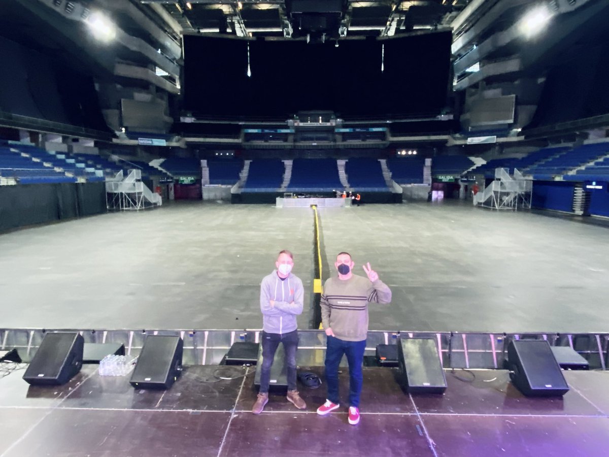chikosdelmaiz's tweet photo. Are you ready?? 

#XVAiversario 
#Since2005 https://t.co/l4oPPrxIfR