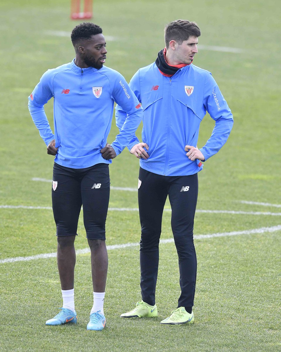 Athletic Club (@athleticclub) on Twitter photo 🤗 ¡Mirad quién ha entrenado hoy con el grupo!
🔙 Poco a poco, <a href="/oihan_15/">Oihan Sancet</a>
#AthleticRealMadrid 🏆 #AthleticClub 🦁 🤗 ¡Mirad quién ha entrenado hoy con el grupo!
🔙 Poco a poco, <a href="/oihan_15/">Oihan Sancet</a>
#AthleticRealMadrid 🏆 #AthleticClub 🦁