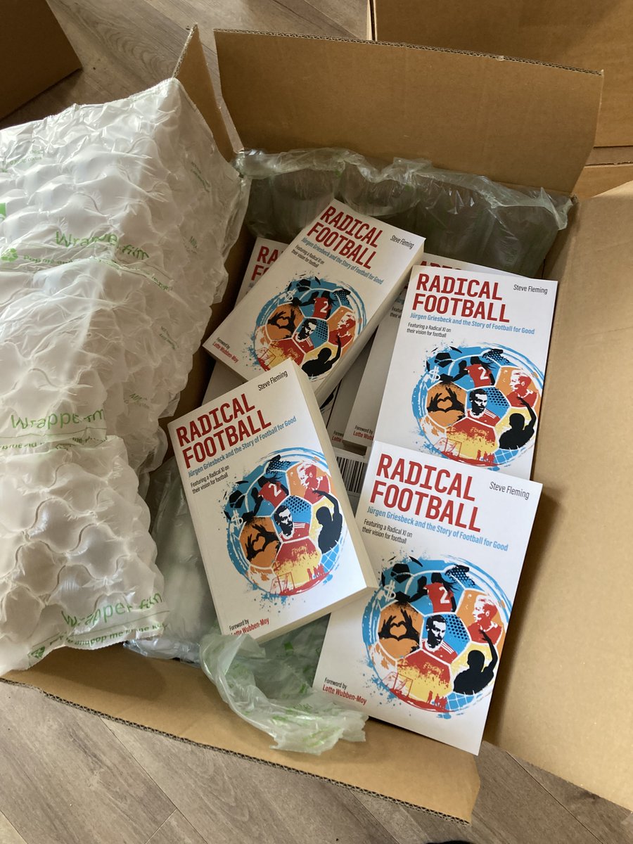 Look what was waiting when I got back from parkrun! Available online and in stores soon at @Waterstones @WstonesSport @PitchPublishing @juergen_sfw waterstones.com/book/radical-f…