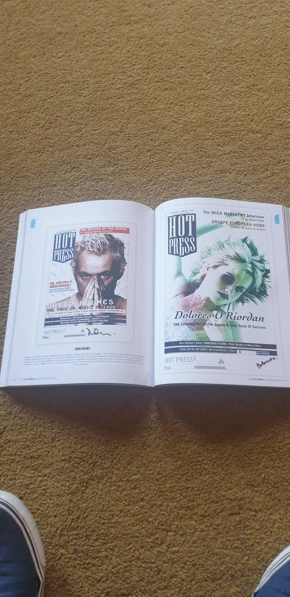 SportRules's tweet photo. Some Christmas vouchers brought to a new home #musicreading @hotpress #thecranberries #theboss #michelleshubbie https://t.co/0HUE7uXGcr
