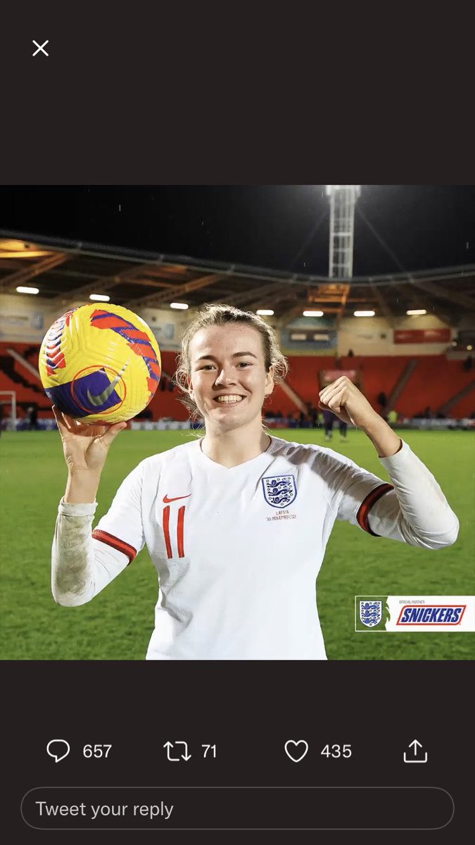 thumper_1982's tweet photo. @Lionesses @SNICKERSUK Yes!!! 5th time lucky!!! https://t.co/vmbT2b2zD3