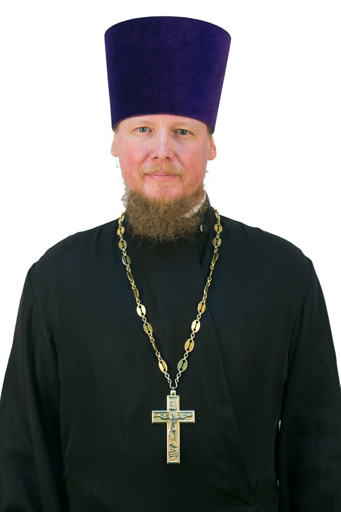 religiastop's tweet photo. Поп 10 лет насиловал приемных детей 

Азовский настоятель никольской церкви, 46-летний Сергей Лысенко на протяжении 10 лет насиловал приемных дочерей. 

Продолжение: https://t.co/MkfOuyabcX https://t.co/mqa5IH7Hl3