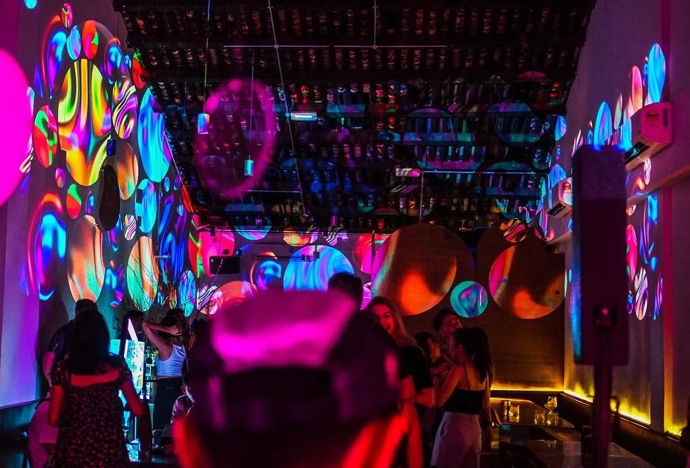 belalanghopper's tweet photo. Done with another @beyond.my installation.
An immersive projection on walls and roof with vibrant visuals that Iโve created for BEYOND Malaysia.
#beyondmy #beyondsenses #projectionmapping #visualart #lightsinstallation #BeyondMY #BeyondSenses #BeyondSessionsKL https://t.co/V109c4MVbJ