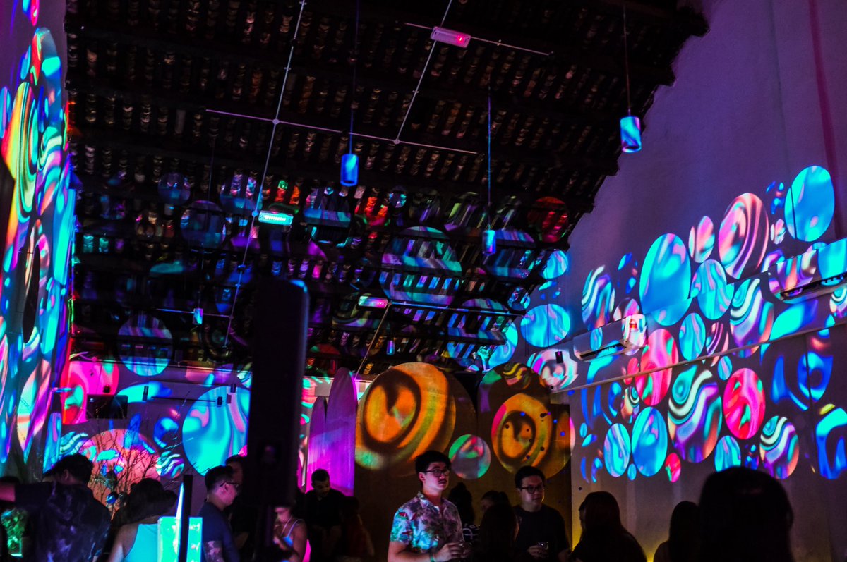 belalanghopper's tweet photo. A few more shots of the installation
#beyondmy #beyondsenses #projectionmapping #visualart #lightsinstallation #BeyondMY #BeyondSenses #BeyondSessionsKL https://t.co/yFioHD19hK
