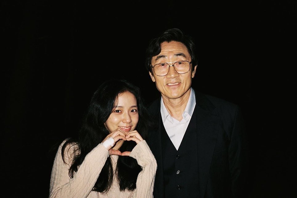 CybewXJQsBoRA1P's tweet photo. PROUD OF ACTRESS JISOO
#SnowdropFinale https://t.co/nffvGVC7Qb