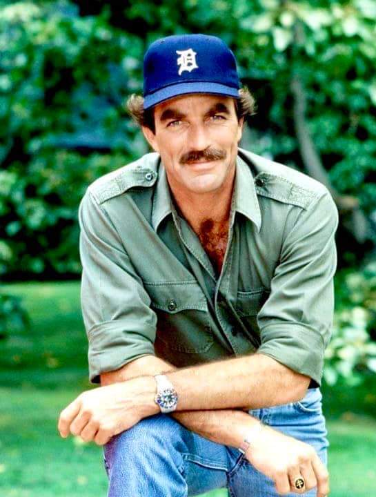 Happy 77th birthday Tom Selleck (January 29, 1945) 