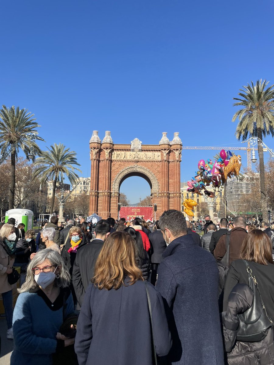 Any Nou Xinès amb Barcelona tweet media
