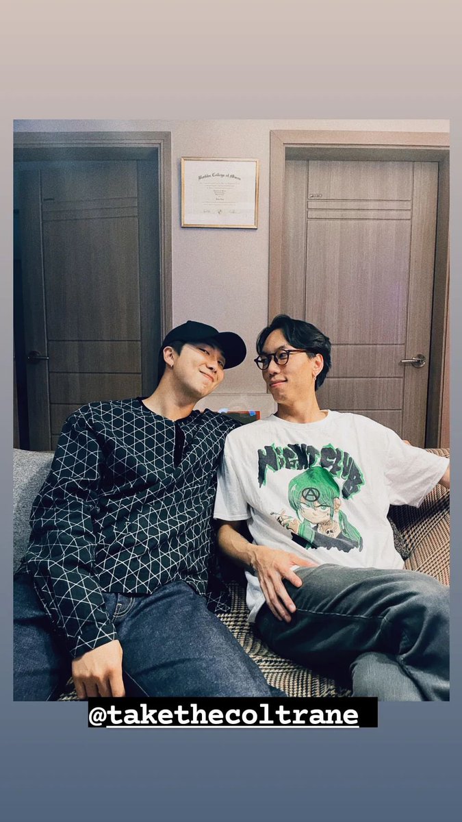 윤서⁷ tweet media