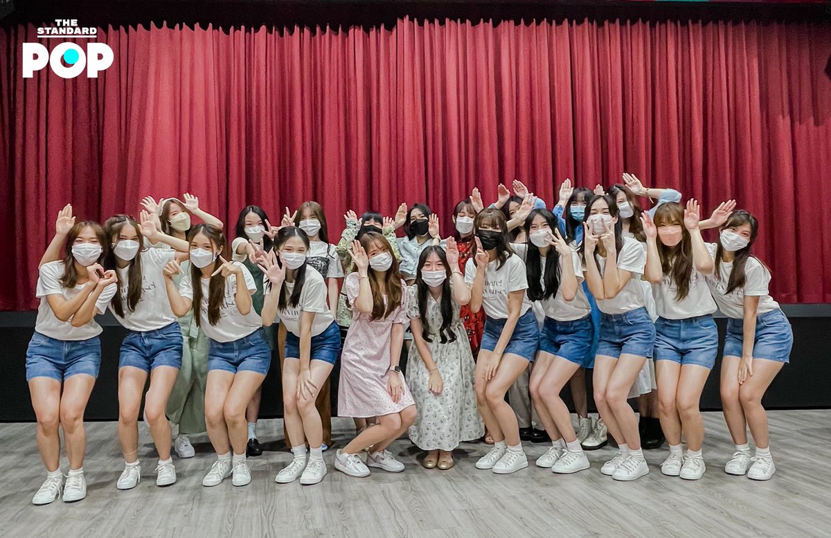 space_knj's tweet photo. 🐰 #CherprangBNK48 https://t.co/sKDPBbcmpM