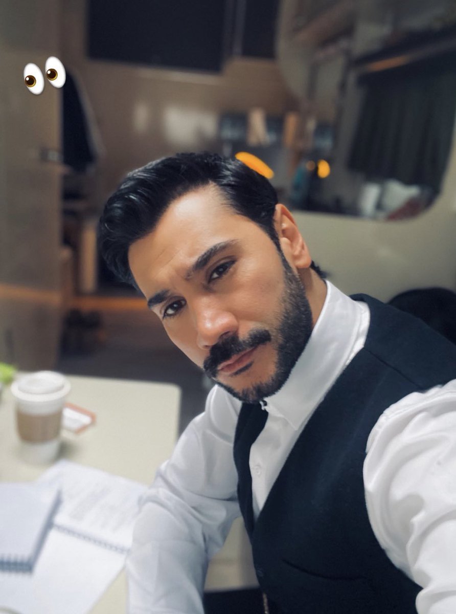 Tipine bak tipine 👀👀
Kurban olurum ben sana Uğur Bey #kanunsuztopraklar #ugurguenes