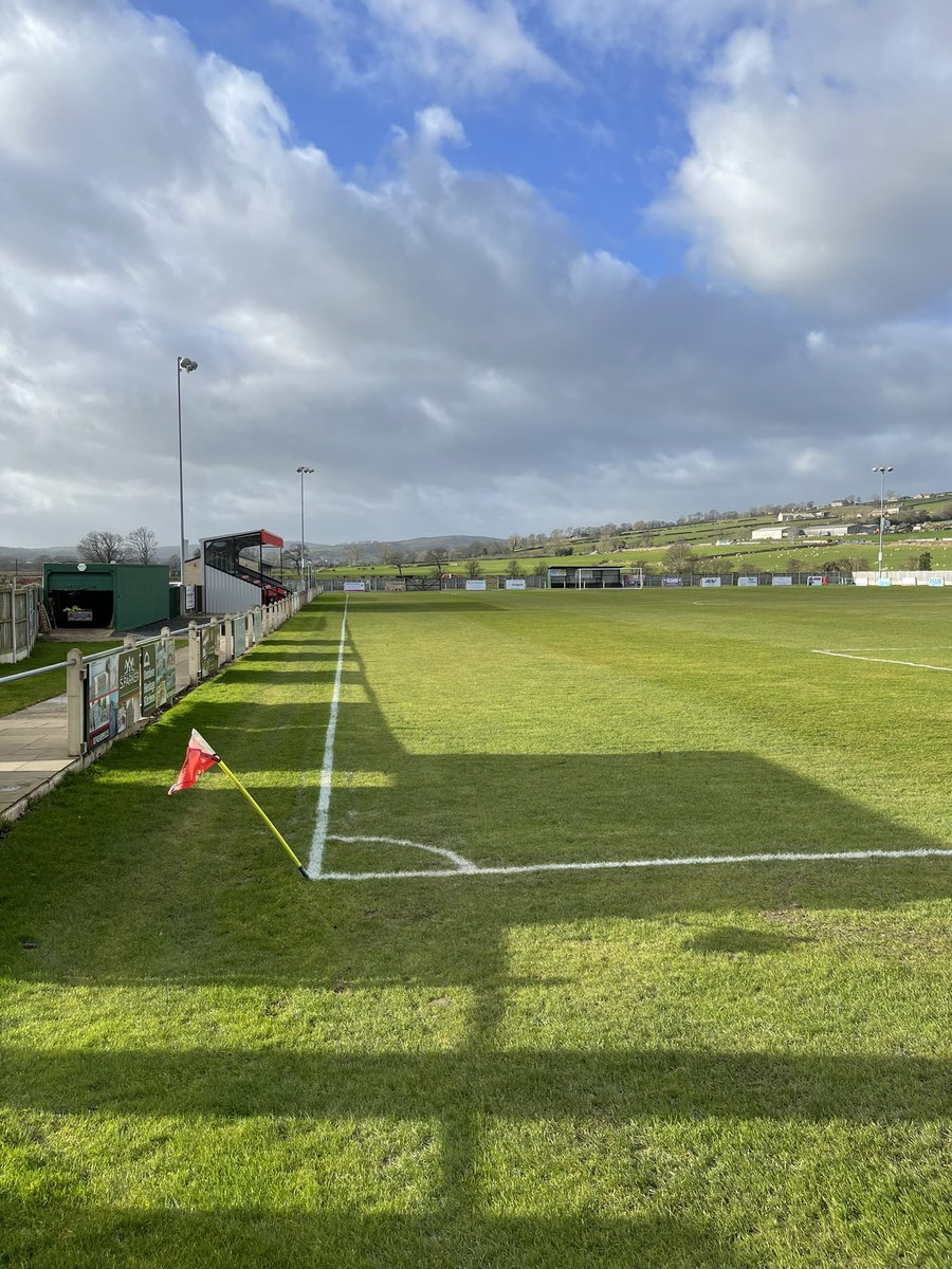 SilsdenAFC's tweet photo. All ready for @WintertonRFC here at The Office Interiors Stadium

#whatwind https://t.co/zA0CzkJFzn