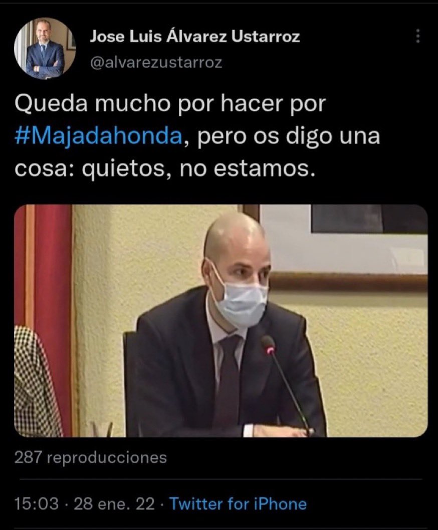 jromercan's tweet photo. La coma es maravillosa, que bien puesta, cuánta verdad… #Majadahonda #NoEstamos @PPMajadahonda @VOX_Majadahonda @MajadahondaM @Majadahonda2016 https://t.co/MmrC6MwhS7