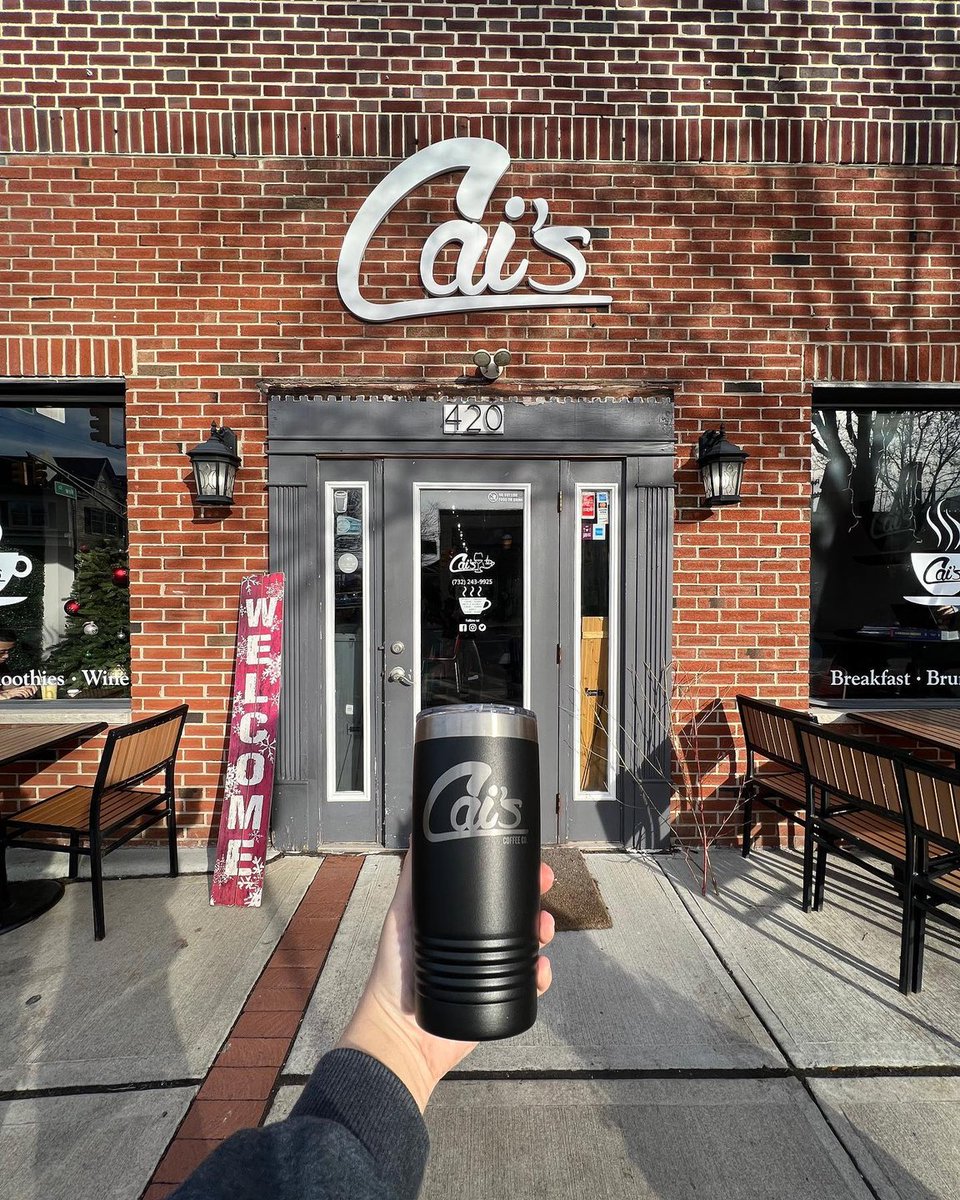 Spend a day in #Metuchen, where you can stroll through the charming downtown for shopping and dining (don’t forget to keep an eye out for the striking murals and public art pieces!) 

📍 Cai’s Café, Metuchen, New Jersey
.
.
.
📷: @lifeatcais (via Instagram)
#VisitNJ #NewJersey