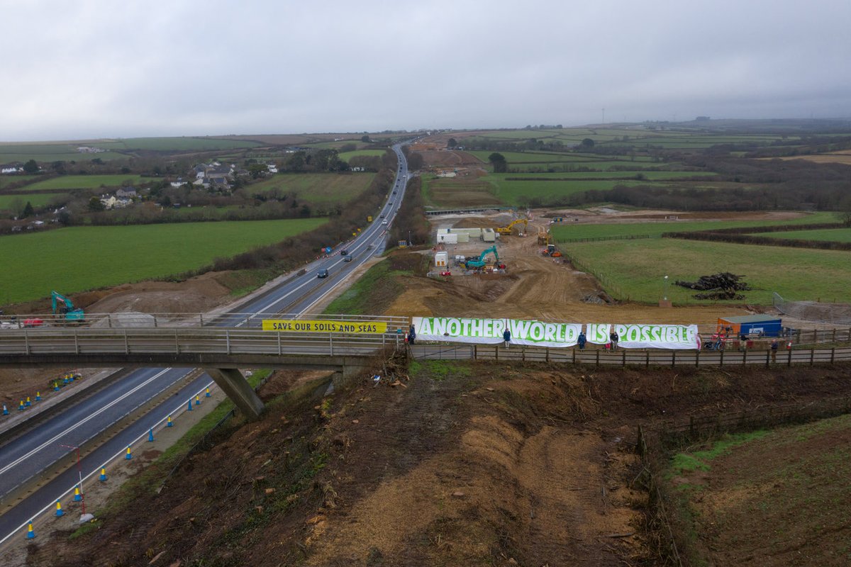 Another world is possible #NoNewRoads #StopRIS #StopRIS2 #RoadRebellion ⁦@RoadRebellion⁩ ⁦@SlowerBritain⁩