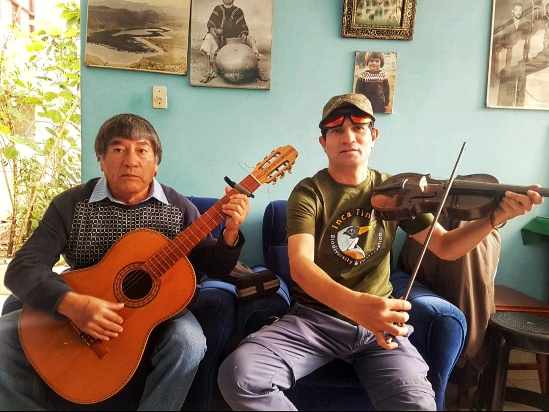 Raymijano's tweet photo. A una semanita de la Fiesta más Alegré en "Cajamarca" Capital del Carnaval Peruano, calentamos motores con mi amigo Salomón. 
😎😎😎

@manuelroncal @Johanse60844437 @JondecJhanpiers https://t.co/9yVotnOTxb