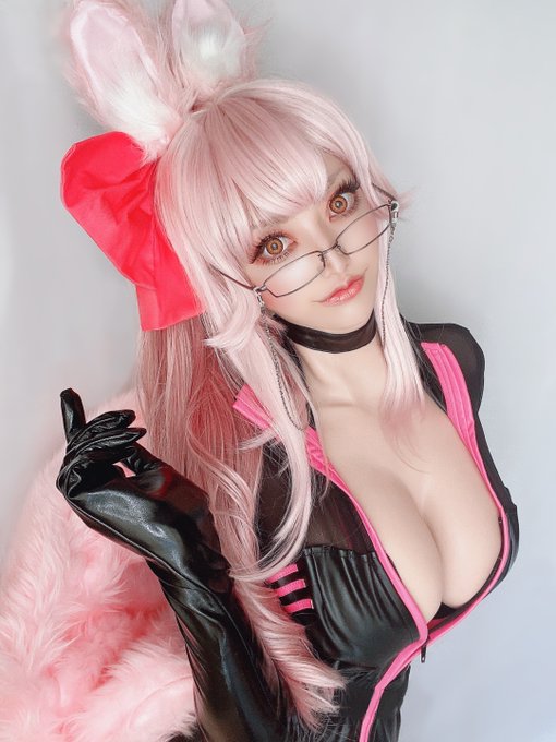 Twitterのコスプレ画像16