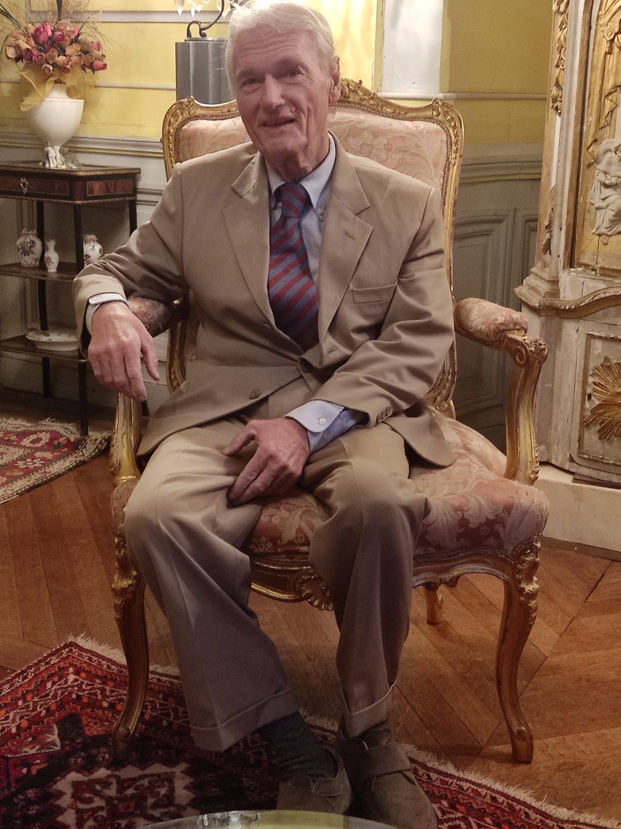 Mensaje de Don Sixto Enrique de Borbón al acto de protesta contra la retirada del Monumento al Requeté de Montserrat carlismo.es/mensaje-de-don…