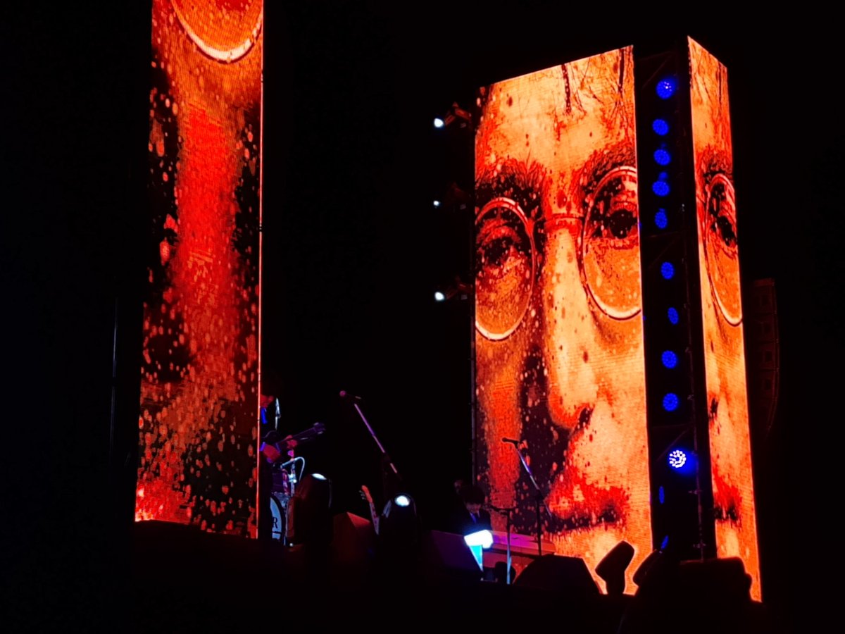 DoaEsteban's tweet photo. Anoche después de la clase funcional, salió recitar de #dangerfour en el planetario, recordando clásicos y después larga caminata de regreso.
💪💜👽 https://t.co/gEEP5NDKNA