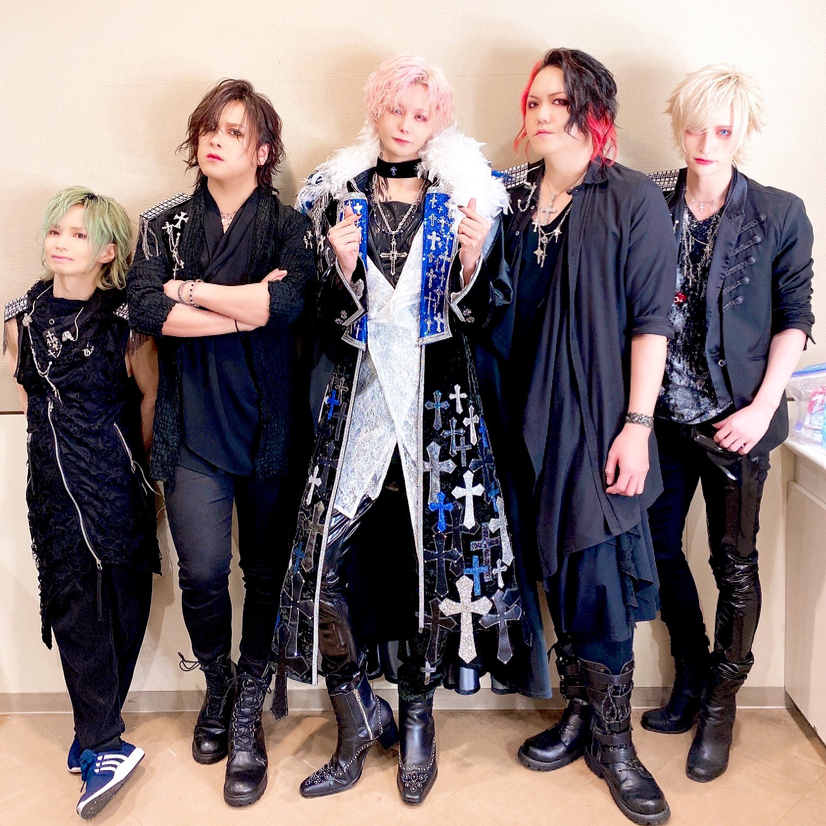 luz(ルス)@8/31「XV」 on X: 