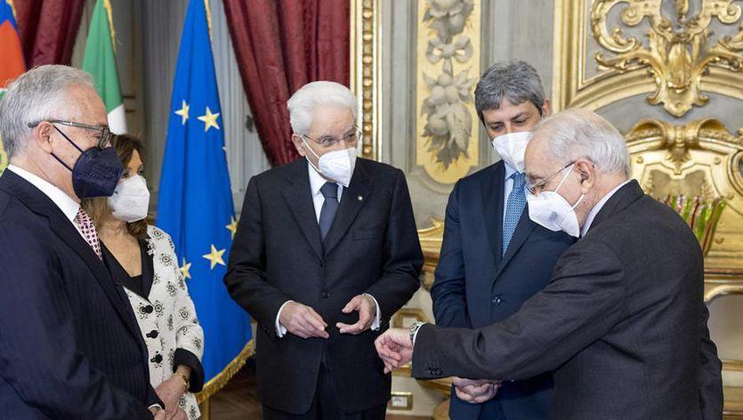 sole24ore's tweet photo. La Corte costituzionale elegge Giuliano Amato: è il nuovo presidente https://t.co/rvSufOuC5P https://t.co/hwarwjgh9I