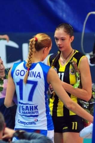 gonchakhailov's tweet photo. #RESPECT #LEGENDS LULUHUDAN KO TALAGA AT SASAMBAHIN TONG DALWANG TO. 😆 #GODINA #GAMOVA https://t.co/a5yUn9g7xM