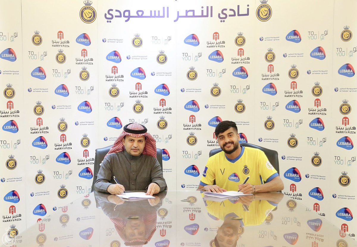 12Manss's tweet photo. ولله الحمد والشكر ..
تم تجديد عقدي مع العالمي لمدة أربع سنوات ونصف ، كل الشكر والتقدير للداعم الأمير : خالد بن فهد ، ولإدارة #النصر على إحترافيتهم العالية وحرصهم على إستمراري في النادي ، والشكر موصول لجمهور الأصفر الكبير الذي عوّدنا دائماً على مساندته ودعمه المستمر
#منصور_نصراوي https://t.co/gcKUOAWrPf