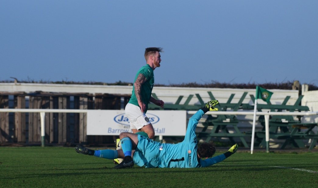 38wcr's tweet photo. @Official_HOBAFC 4 up at HT in horrendous wind. Walker 2, Collins with a screamer and Smith from a corner. Defending into a gale 2nd half. @bbccumbriasport https://t.co/EW7OpMn3l3