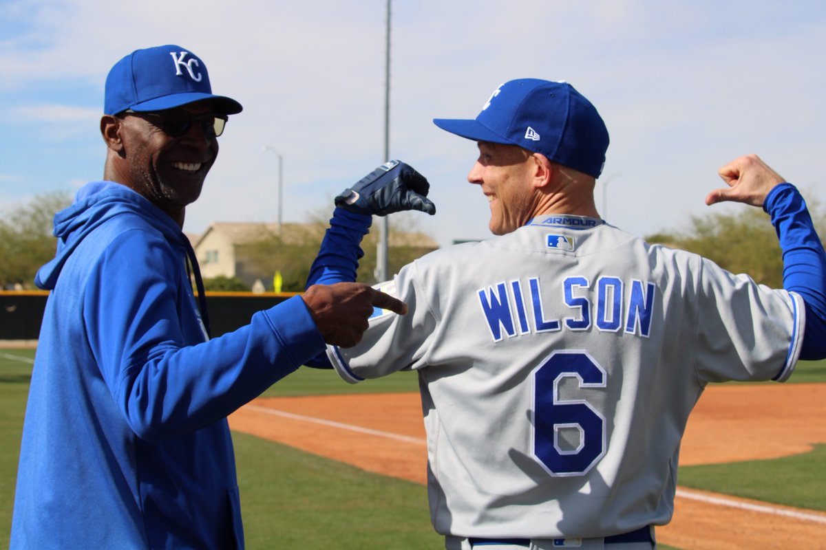 ChrisRonan's tweet photo. From the final day of #RoyalsFantasyCamp . Two wins! Including against the Royals legend whose jersey I wore all week, Willie Wilson. https://t.co/tqSP0gjsIu