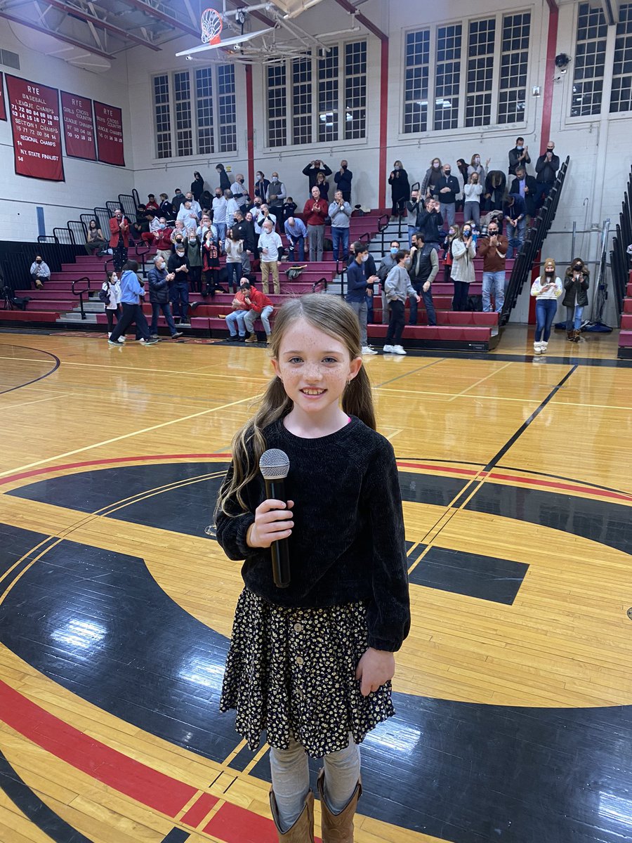 RyeAthletics's tweet photo. It was a great night celebrating a Garnets WIN, the 1972 Class B- C Open Champs, and the special “Little G’s” announcing, singing, and coaching ♥️🤍🖤 https://t.co/KHJPAtOX2Y