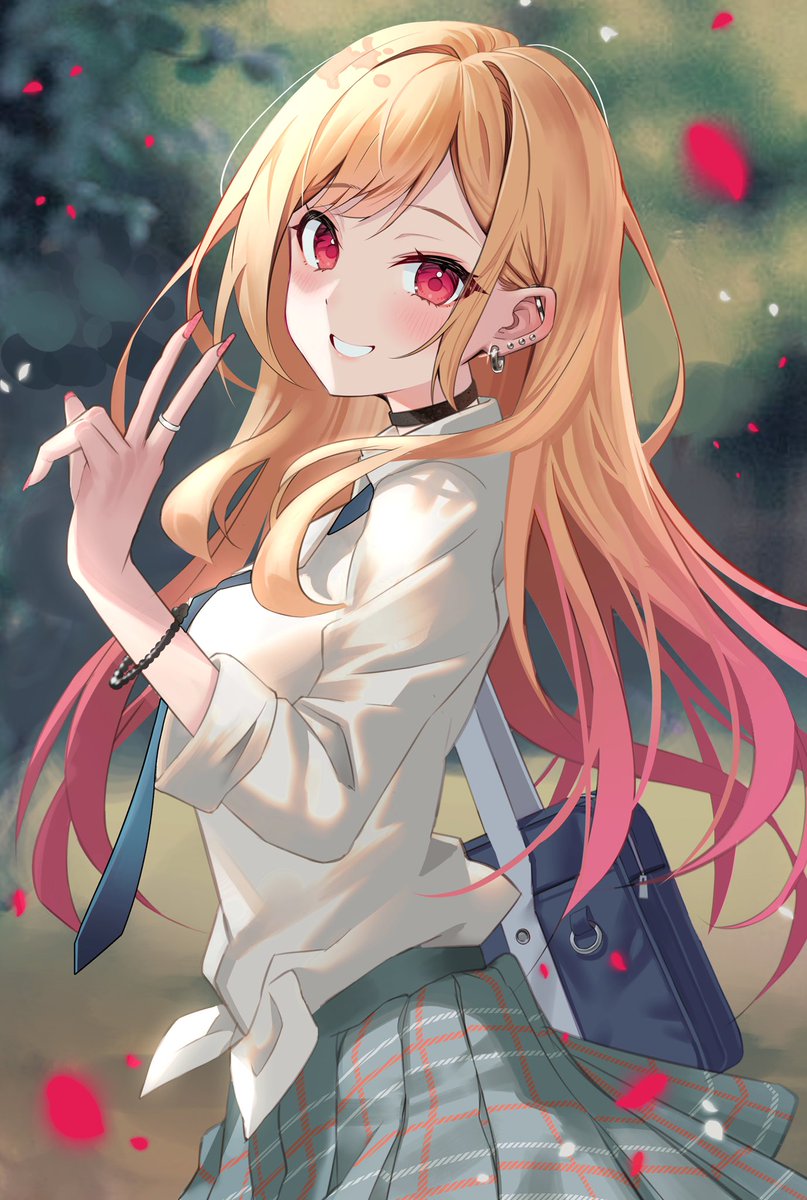 kitagawa marin 1girl solo blonde hair skirt red eyes jewelry smile  illustration images