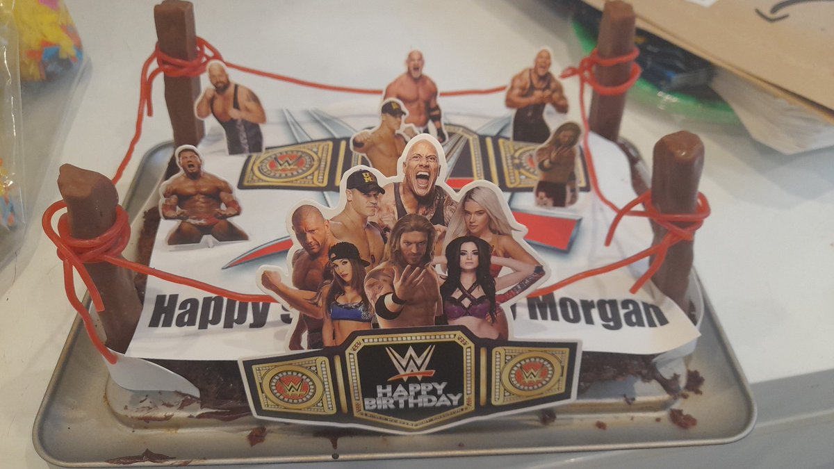 Little Morgan Moore is having a #Birthday Sleepover with his mates , so I did this cake as  we're all getting up at 1am to watch #RoyalRumble2022
 A retreat by <a href="/BrockLesnar/">Brock Lesnar</a>
Or <a href="/DMcIntyreWWE/">Drew</a>
 Would make his day. #WWERoyalRumble <a href="/WWENetwork/">WWE Network</a> <a href="/WWEUK/">WWE UK & Ireland</a> <a href="/WWE/">WWE</a> <a href="/WWEUniverse/">WWE Universe</a>