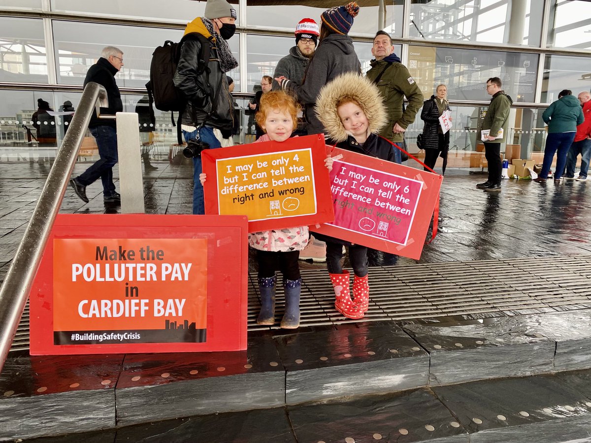 NickyVeg's tweet photo. #myfirstprotest #BuildingSafetyCrisis #CardiffBay https://t.co/QCE76CzQIa