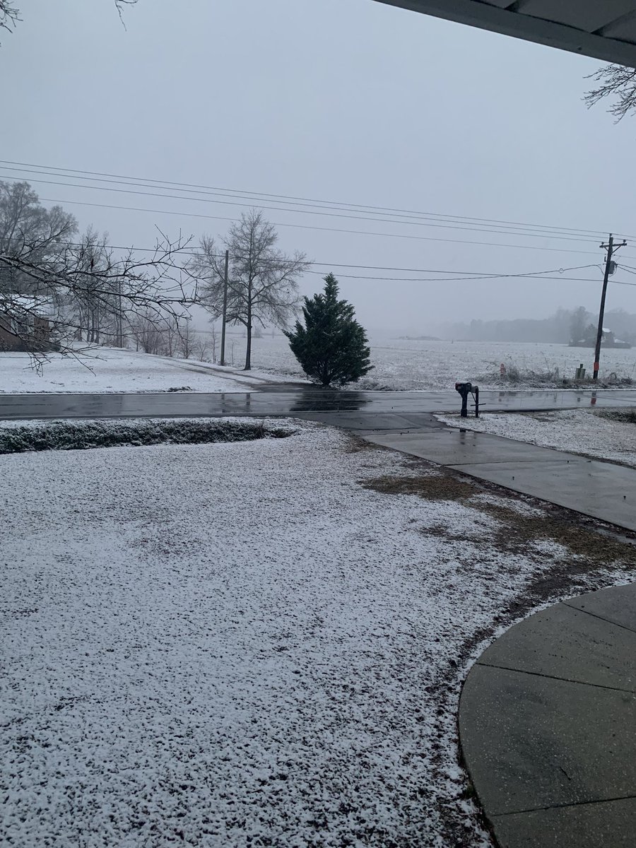 thecarltodd's tweet image. Woke up to this….it’s still coming down at a fast and heavy pace.