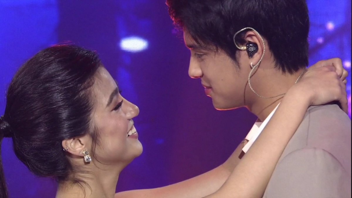 DONATORSPH's tweet photo. Tink and Nato. 💙

BELLErightest DaylightConcert

#BelleDaylightConcert 
#BelleMariano https://t.co/rLA0BIS7Yy
