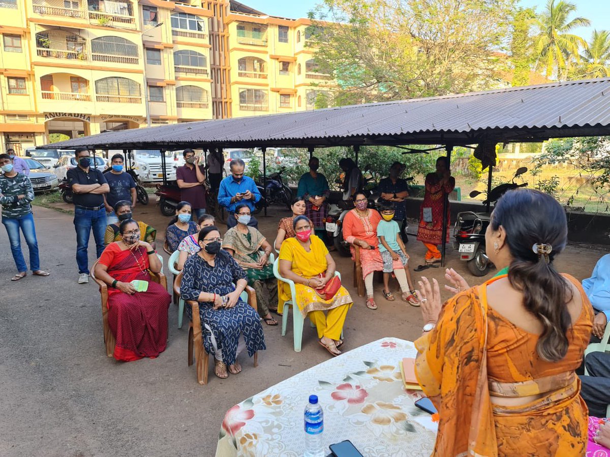 DarshanaJardosh's tweet photo. कूर्टोरिम:29 विधान सभा सीट से भाजपा प्रत्याशी श्री एंथोनी बर्बोसा जी के लिए बूथ नम्बर 35 और 29 के मतदाताओं से समर्थन की माँग की। 

भाजपा में लोगों का विश्वास देखकर अत्यंत ख़ुशी हुई। 

#GoaElections2022 https://t.co/7lERrekbBg