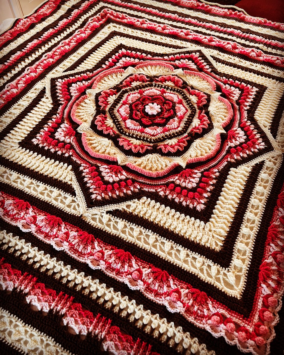 When I'm not writing, I crochet. It's my form of mindfulness.
#crochet #mindfulness #crafts