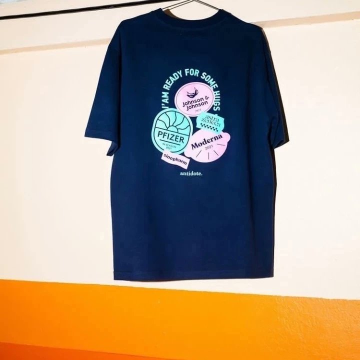 LilliMangos's tweet photo. EU/UK/CAN/US GO for the new shirts from Antidote BKK run by
Thai Entertainer Tul Pakorn @octotul and partners

https://t.co/pFGUuo2AQ4

ENDS JAN 31st 6pm GMT+1

34€/shirt, one size, incl shipping from Thailand and payment fees. Final shipping excluded.

#antidotebkk #tulpakorn https://t.co/qLs2eb29li
