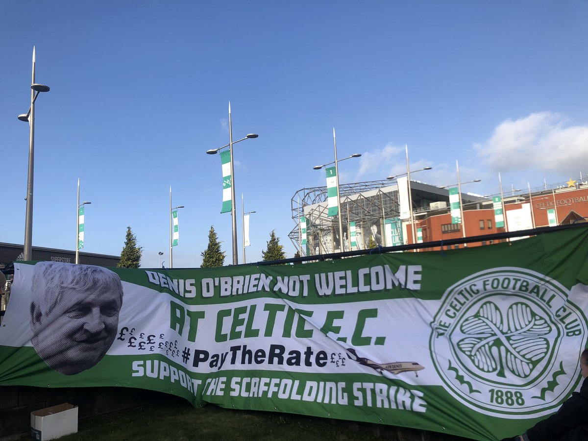 Come see us at Celtic Way! 

Keep Celtic clean from scumbag billionaires! 

Support @UnitedScaffs! ✊

#OBrienOut #PayTheRate