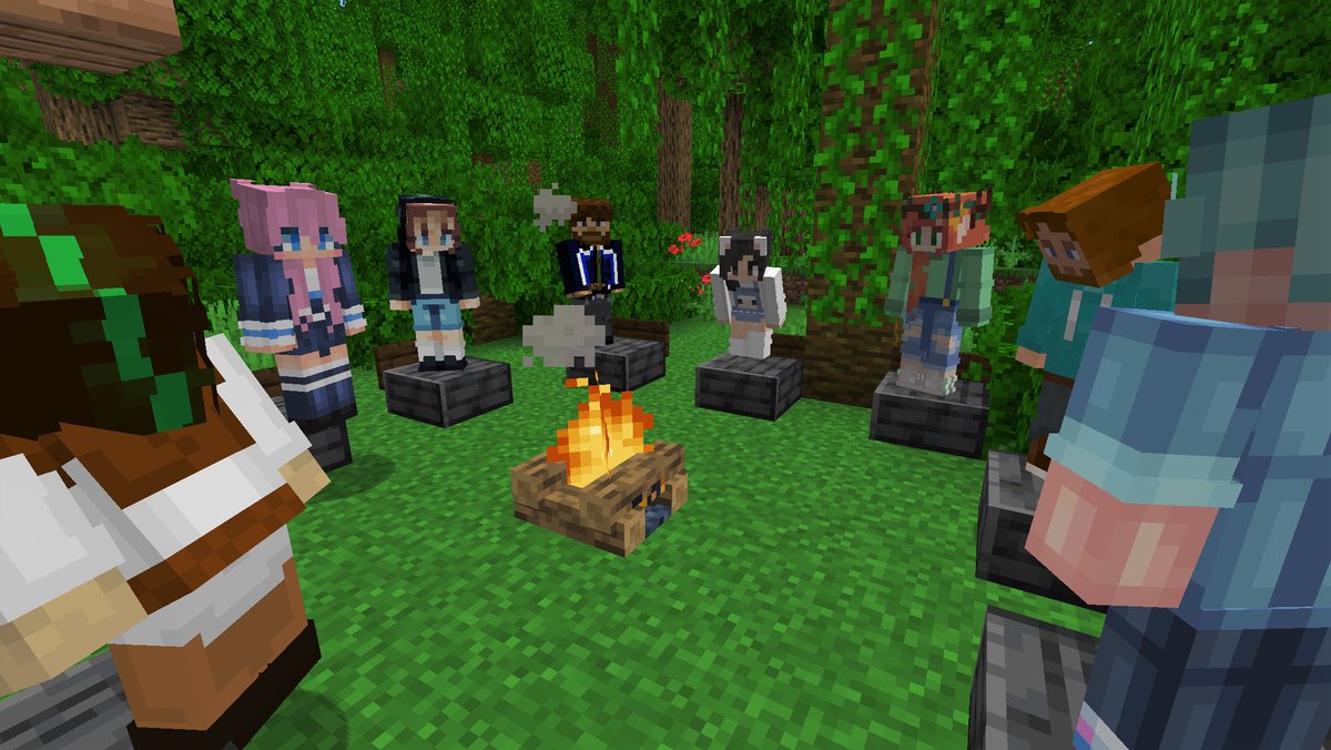 Mythicalsausage's tweet photo. Fun Fact!:

My first ever Empires screenshot was of Joel showing my his booty in front of the group!!! https://t.co/qGSH4Bxhj0