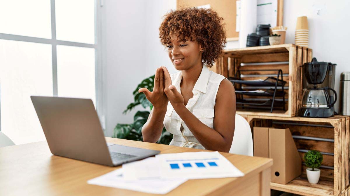 CAST_UDL's tweet photo. #Educators: Interested in helping us push more #edtech companies to include the needs of the full range of diverse learners in their product design? Fill out this short form to join our efforts to adapt criteria to hold products accountable: https://t.co/m6iRyUbjCB #UDLchat #edu https://t.co/XljHG8m6lJ