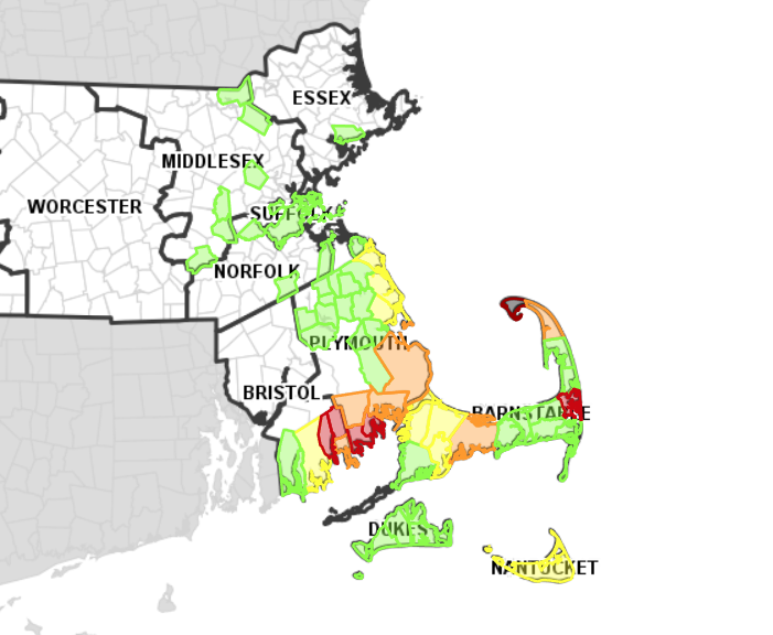 LindaRoy_SCT's tweet photo. As of 9 a.m. 24,240 customers in New Bedford are without power, according to MEMA. https://t.co/Phqj7sfoH6