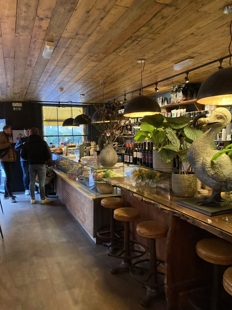 forkflying's tweet photo. @BStreetDeliLDN Delish brekkie https://t.co/6QagrxloWl