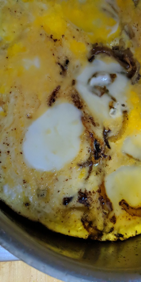 DrewTheValiant's tweet photo. @Walmart - Tell me store #666 put my SECOND 18-pk of eggs in the freezer without telling me they put my eggs in the freezer. Source:https://t.co/x5A5bAUT0w https://t.co/KudMwQQ8Y8