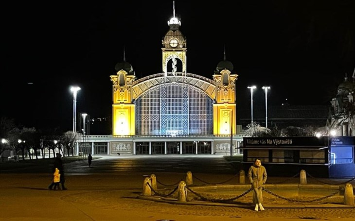 PrahaIN_CZ's tweet photo. Začíná stavba Průmyslového paláce. Není v Holešovicích a není ani secesní

https://t.co/VXjDuh75BJ

@PrahaEU #secese @Holesovicky https://t.co/JHOPwxr7fR