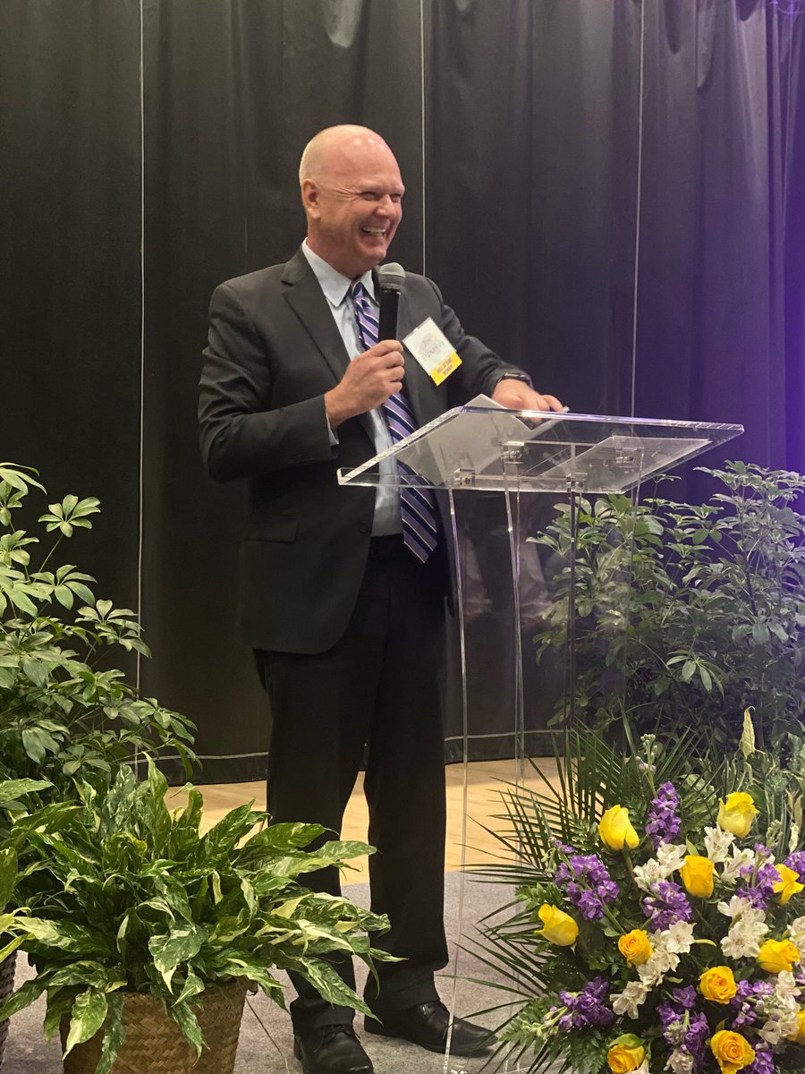 jimdunaway's tweet photo. Thank you @Montevallo 
for a great night!

What an honor and a privilege it is to be an inductee into The Athletics Hall of Fame.

Thank you to The Committee, all the coaches/players I worked with at UM and for the support over my 30 year career.

Forever grateful! #Montevallo https://t.co/Hi4C188nkL