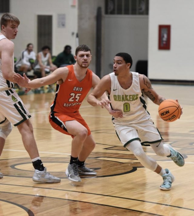 FastForward2028's tweet image. Game Day!! @ONU_hoops @HighlightCarson 🐻‍❄️🏀🧡🖤#25