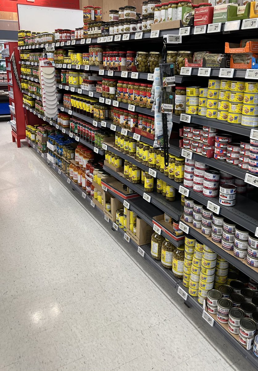 Sid_Seixeiro's tweet image. I was shocked at what I just saw in my local grocery store…