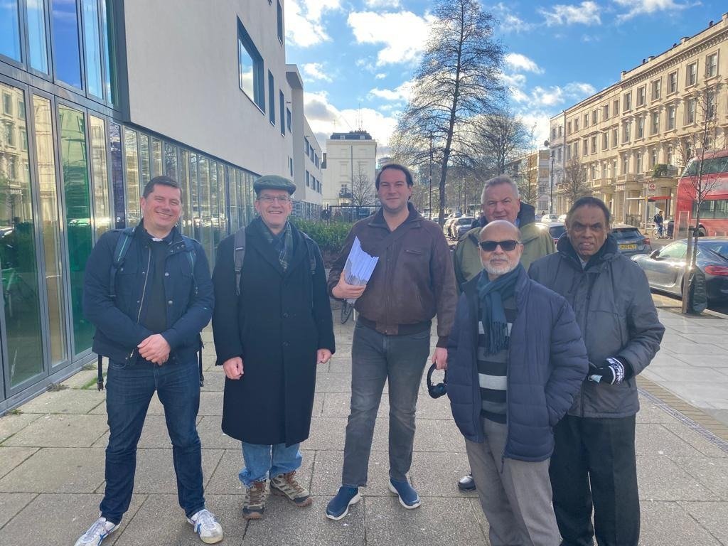 Tony_Devenish's tweet photo. Team Pimlico, out in the Winter sunshine. https://t.co/ELWE7VyUTi